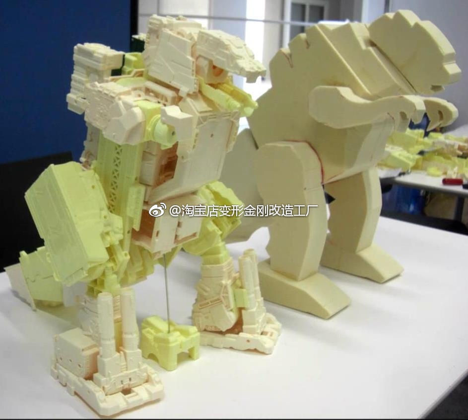 Titans Return Trypticon Prototypes   Check Out The Models That Led To The New Titan (1 of 1)